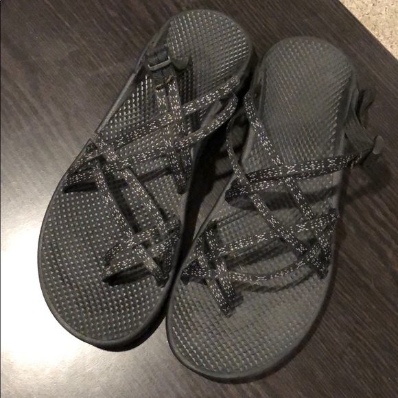 Chaco Shoes - Women’s Size 10 Chacos, black w gray/white design